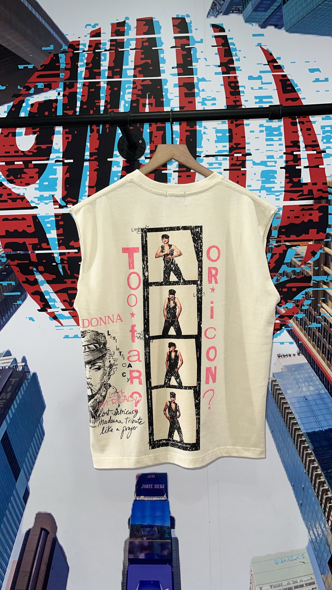 LOST INTRICACY “CUT OFF TEE”